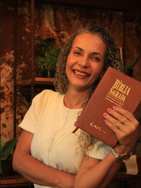 Elisangela Martins